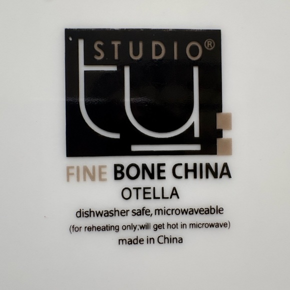 Studio Tu Fine Bone China Otella. ~11 inches set of 6 Plate Set - Picture 13 of 16